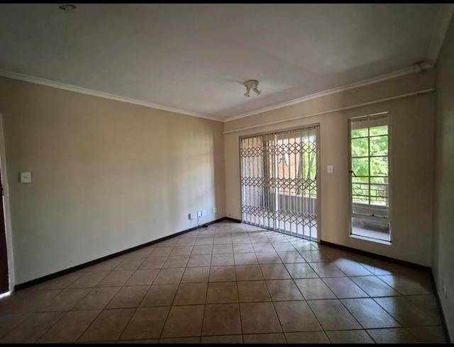 2 BEDROOM APARTMENT FOR SALE IN MOOIKLOOF RIDGE ESTATE